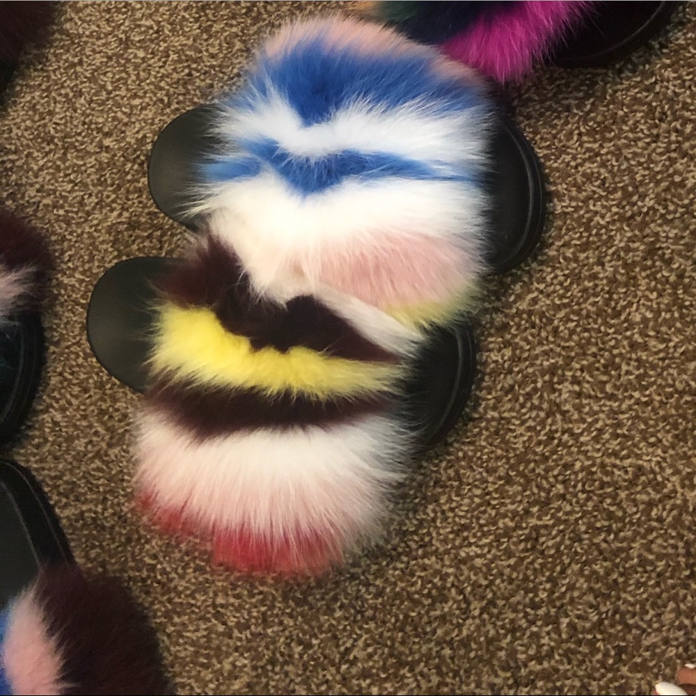 Fur slides - Picture 3 of 8